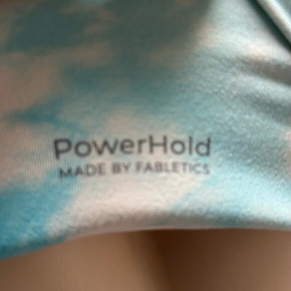 Trendy cloud pattern Blue Tie-Dye Activewear Set
No Tags Fits Large athleisure - Picture 8 of 8